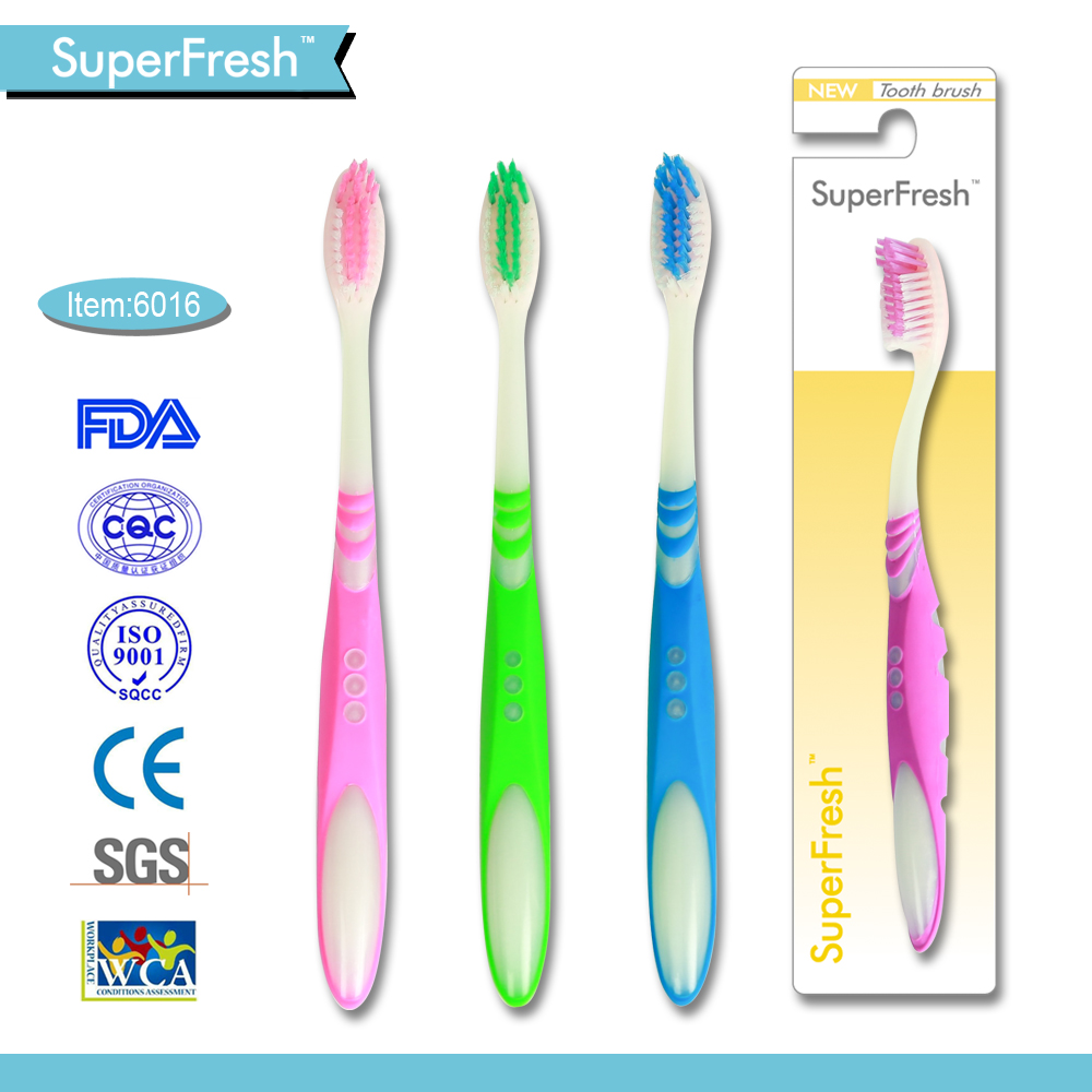 Adult toothbrush Model 6016