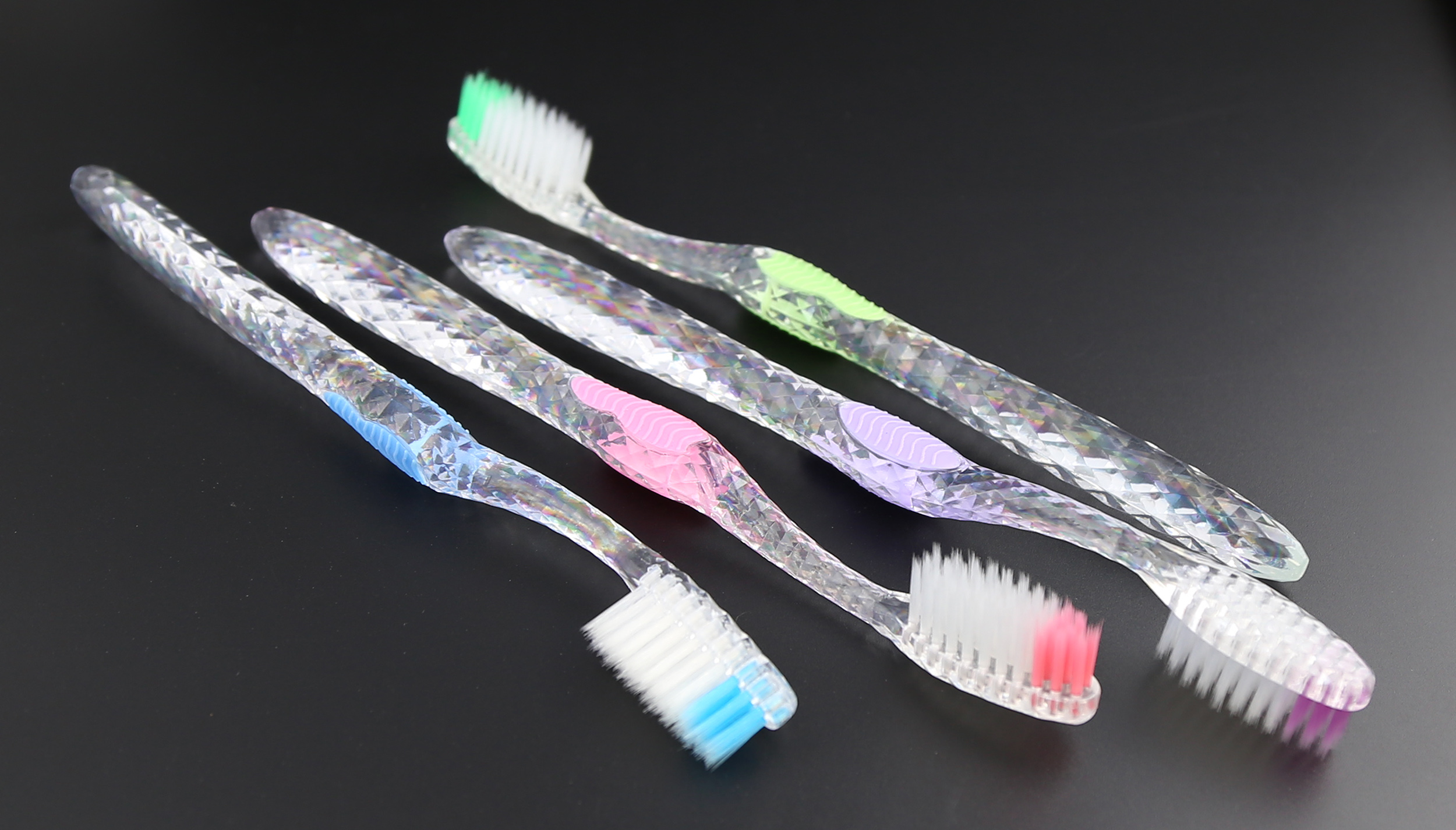 Adult toothbrush Model K853PS